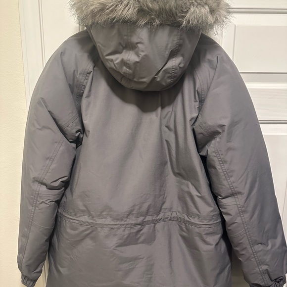 The North Face Gray Women's Parka - Picture 6 of 7